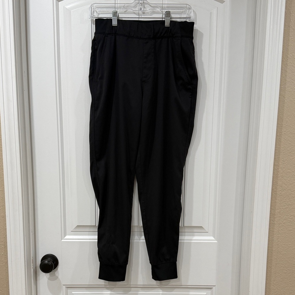 EUC The North Face Women's Black Hiking Jogger